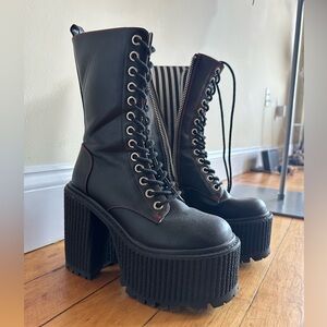 Dolls kill boots